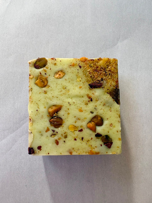 Chocolate and Pistacho Fudge